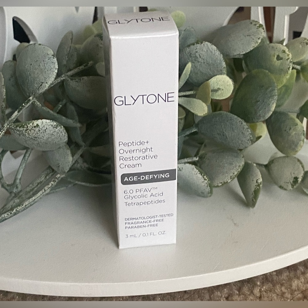 Glytone peptide + overnight restorative cream SAMPLE